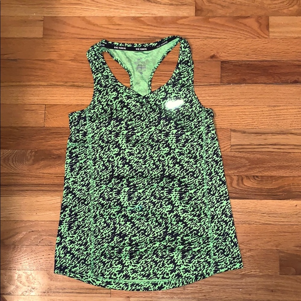 Nike tank